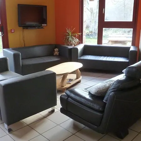 Le Gite Du Velay Guest house