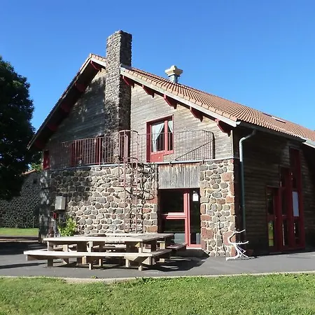Le Gite Du Velay * Bains