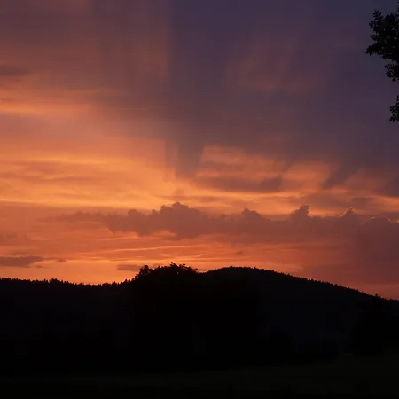 Le Du Velay Penzion Bains