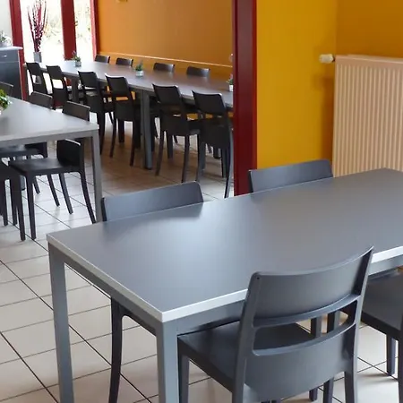 Le Gite Du Velay Guest house Bains